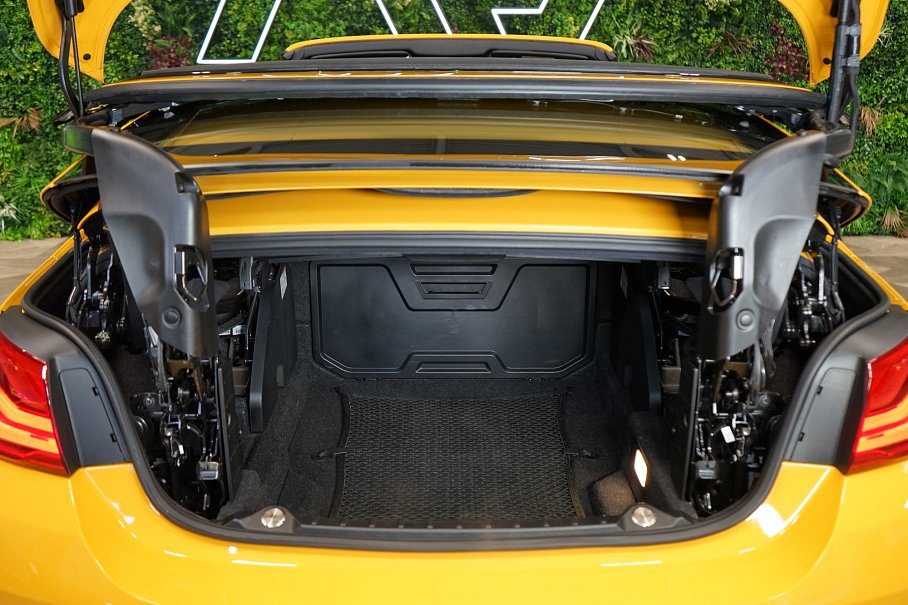 BMW M4 Cabrio 30 Jahre Edition