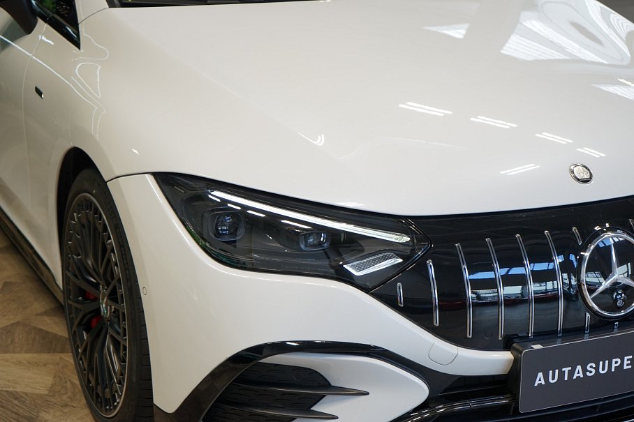 Mercedes-Benz EQE 43 AMG 4Matic