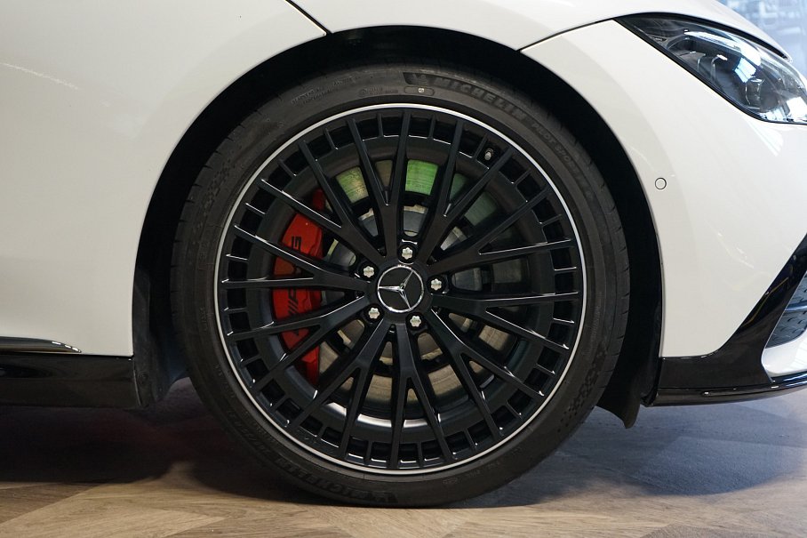 Mercedes-Benz EQE 43 AMG 4Matic