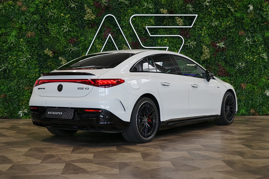 Mercedes-Benz EQE 43 AMG 4Matic