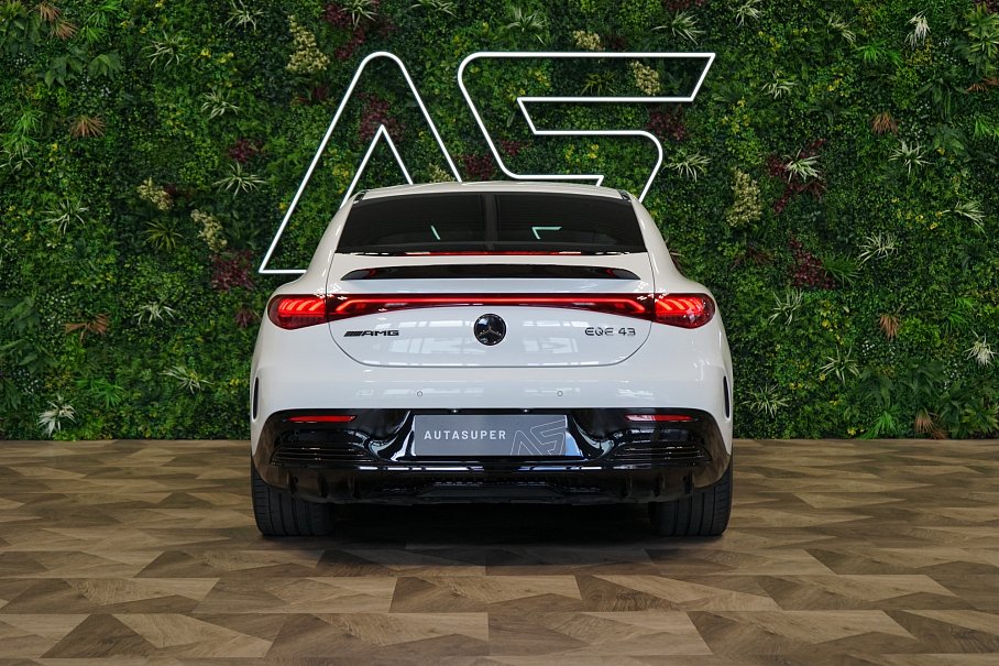 Mercedes-Benz EQE 43 AMG 4Matic