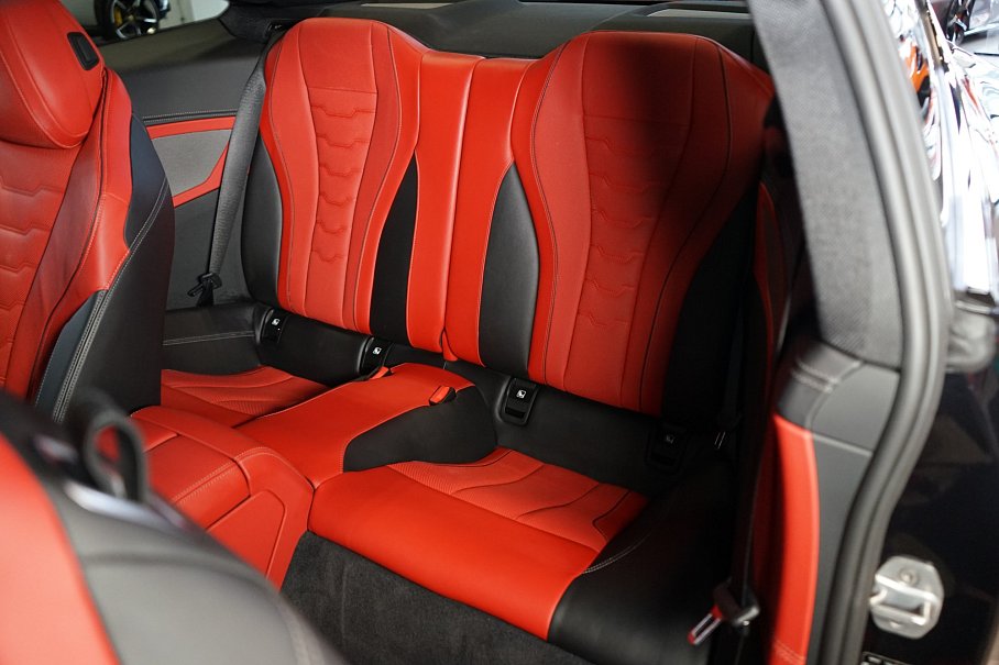 BMW Řada 8 850i xDrive