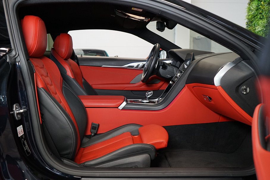 BMW Řada 8 850i xDrive