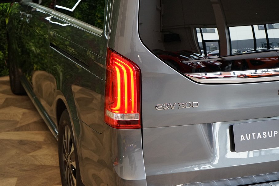 Mercedes-Benz EQV 300