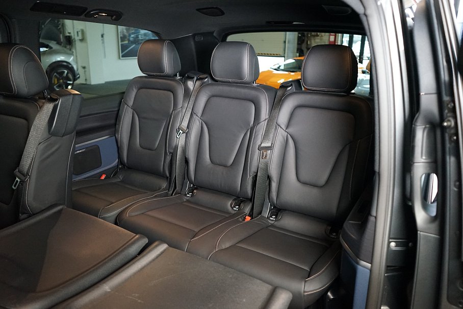 Mercedes-Benz EQV 300