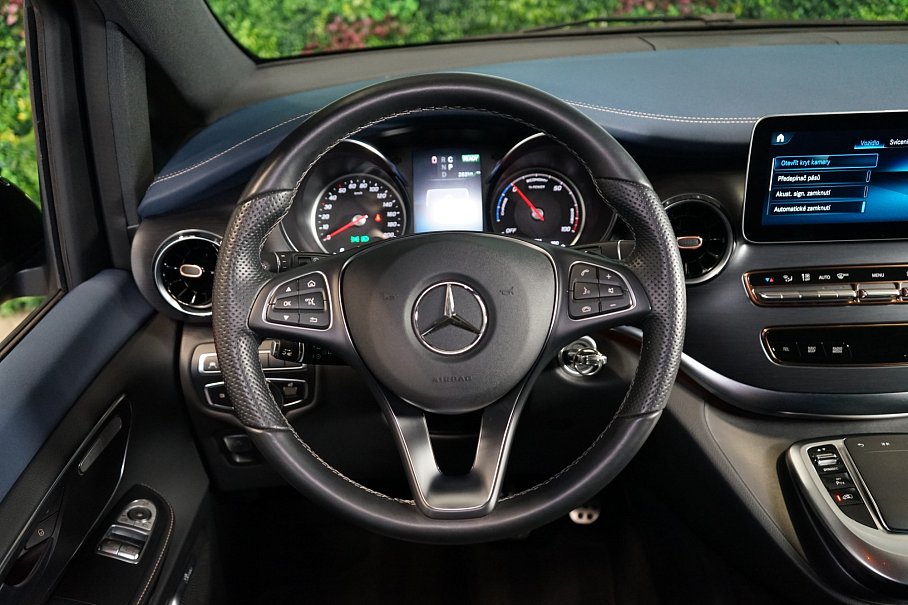 Mercedes-Benz EQV 300