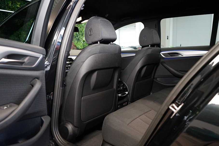 BMW Řada 5 530d xDrive Touring