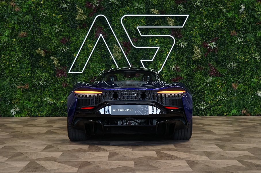 McLaren Artura 