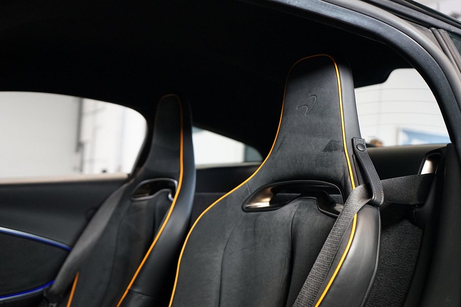 McLaren Artura 
