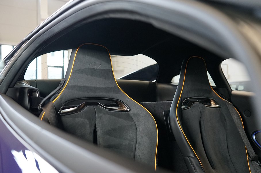McLaren Artura 