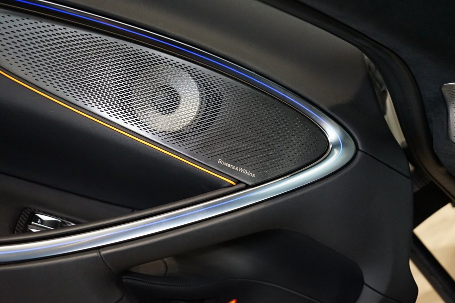 McLaren Artura 