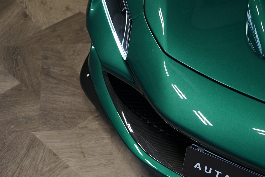 Ferrari F8 Tributo