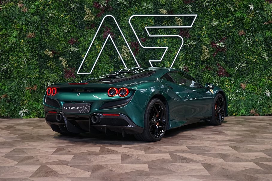 Ferrari F8 Tributo