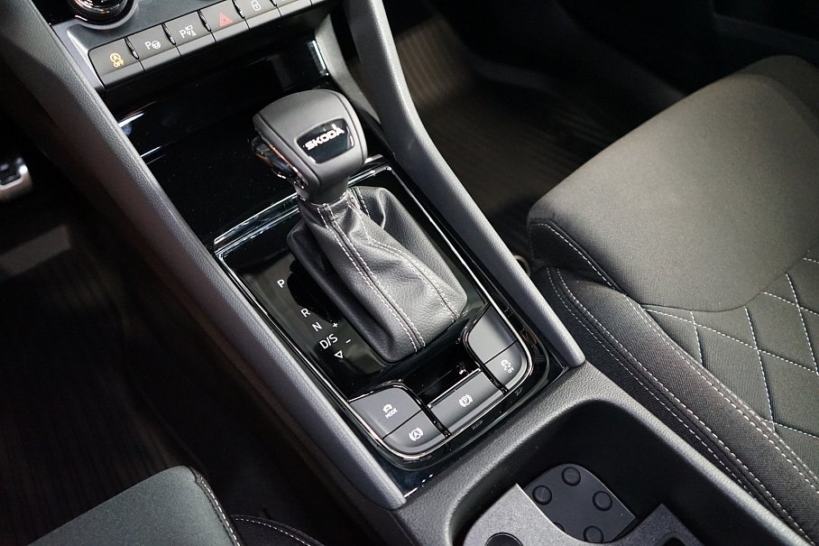 Škoda Karoq 1.5 TSI Sportline