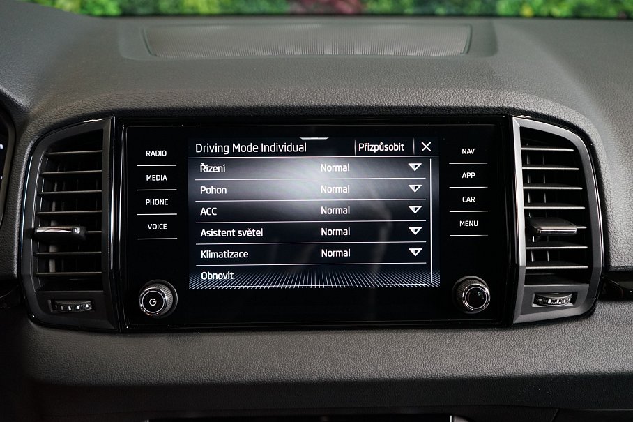 Škoda Karoq 1.5 TSI Sportline