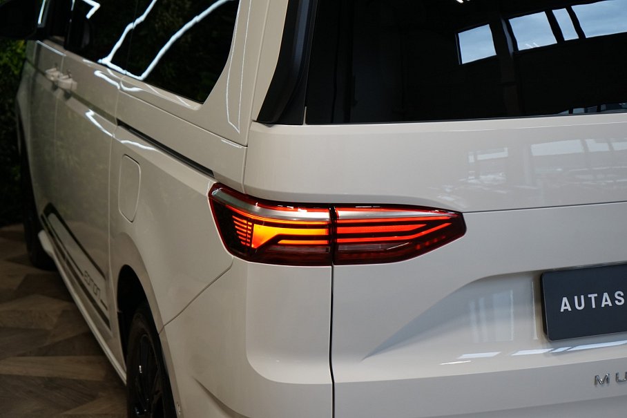 Volkswagen Multivan 2.0 TDI