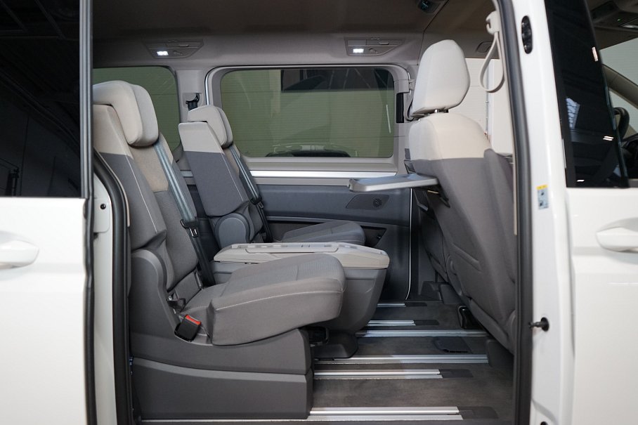 Volkswagen Multivan 2.0 TDI