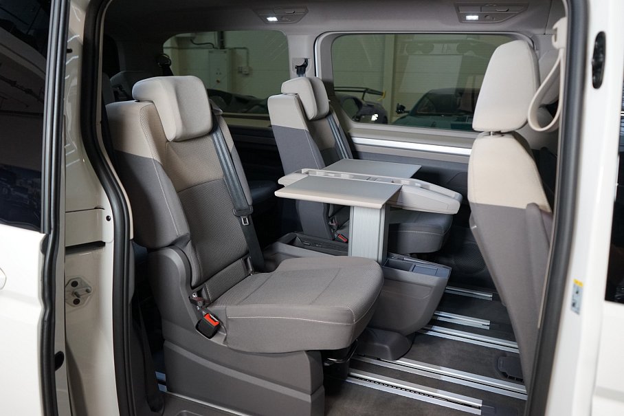Volkswagen Multivan 2.0 TDI