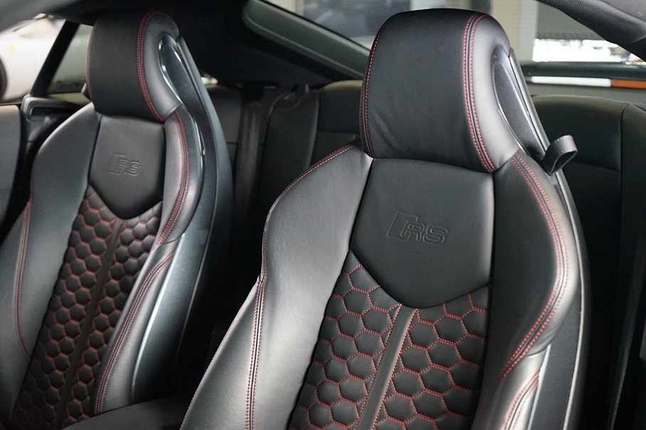 Audi TT RS Coupé quattro