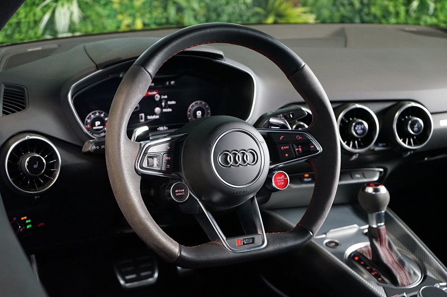 Audi TT RS Coupé quattro