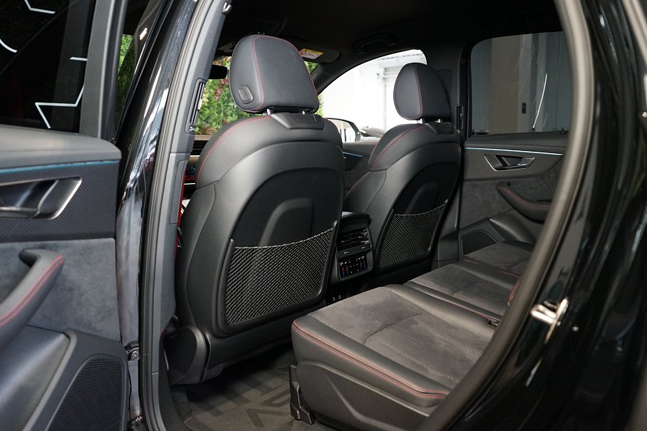 Audi Q7 50 TDI quattro