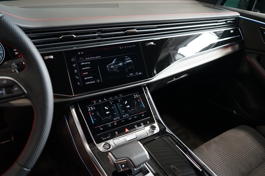 Audi Q7 50 TDI quattro