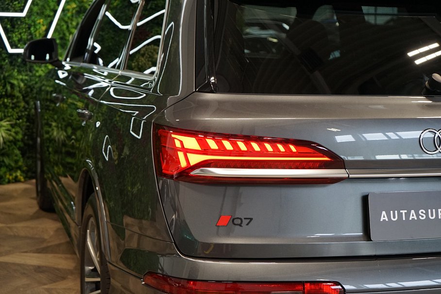 Audi Q7 50 TDI quattro