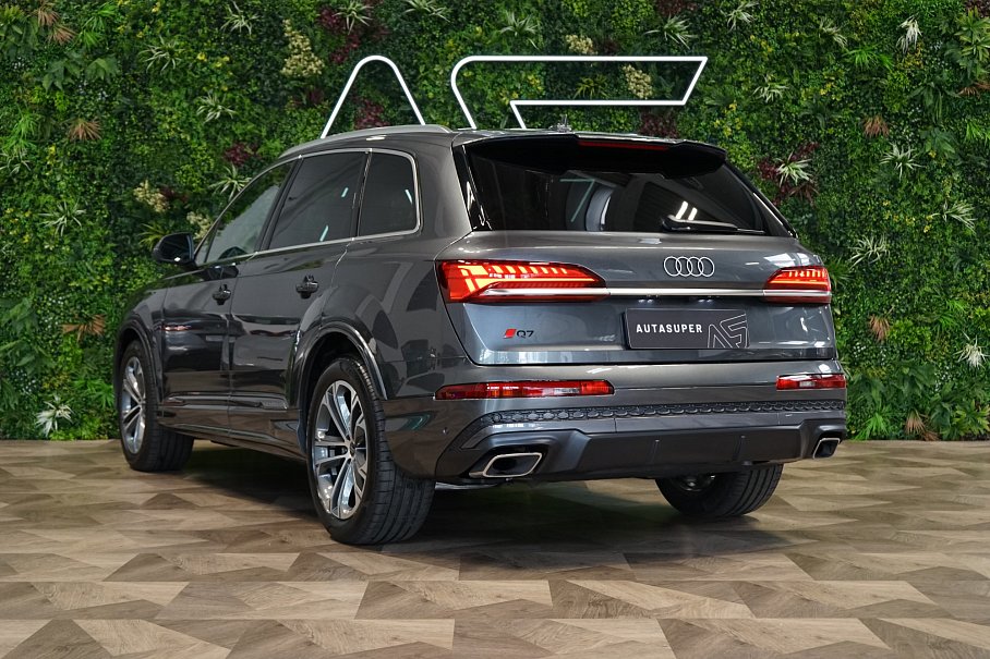 Audi Q7 50 TDI quattro