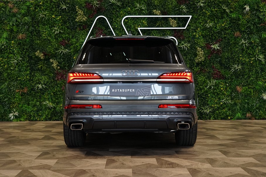 Audi Q7 50 TDI quattro