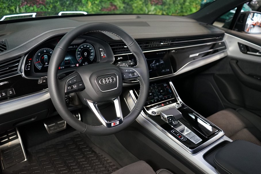 Audi Q7 50 TDI quattro