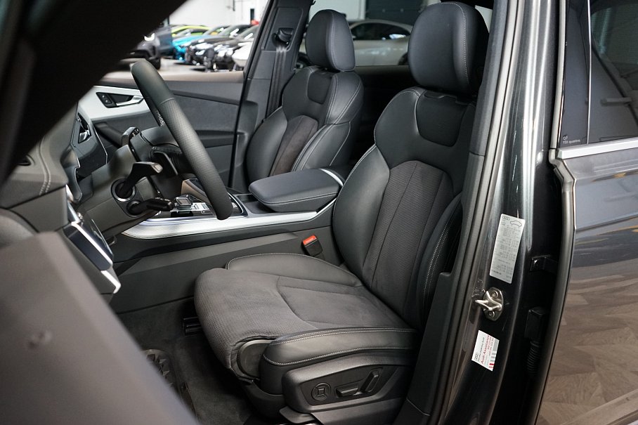 Audi Q7 50 TDI quattro