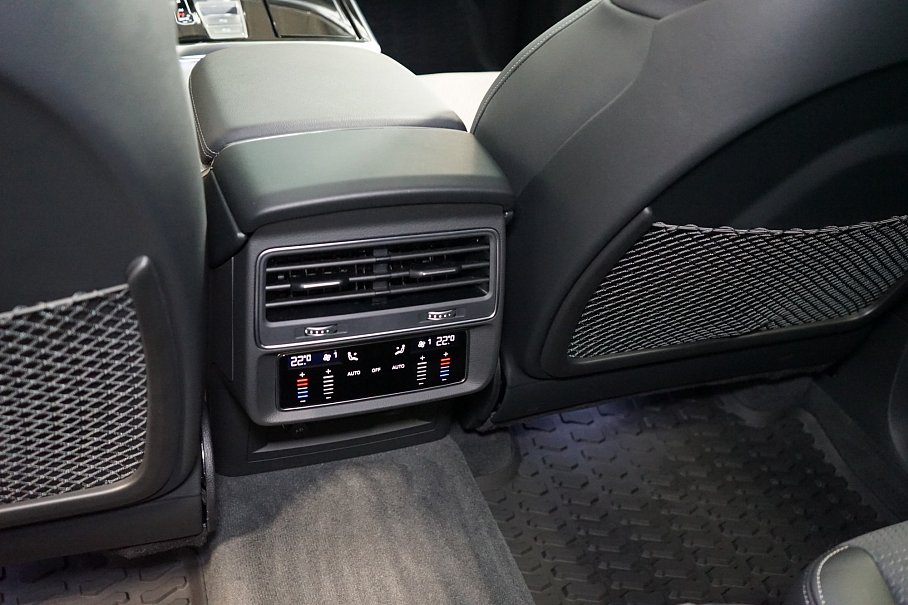Audi Q7 50 TDI quattro