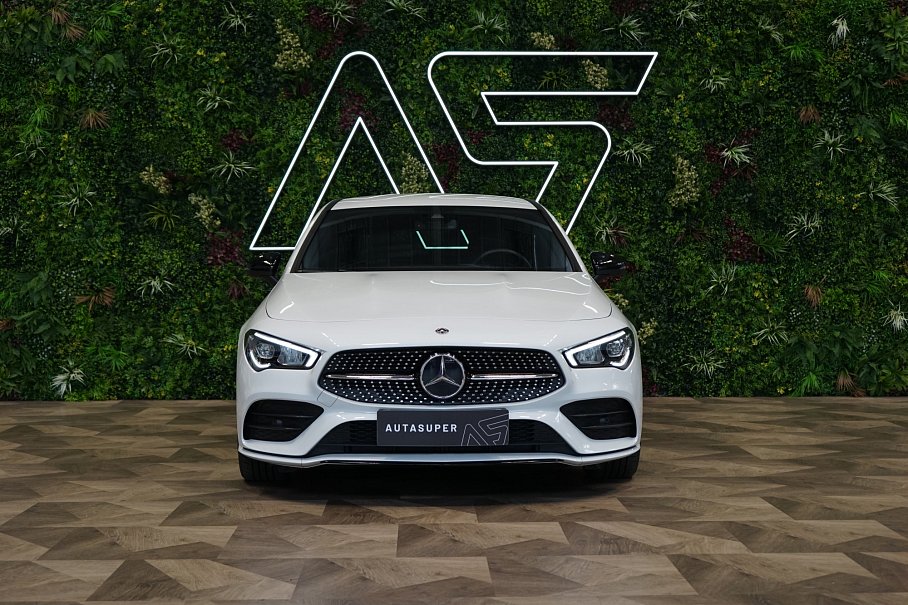 Mercedes-Benz CLA 200d Shooting Brake