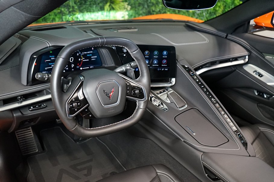 Chevrolet Corvette Stingray 2LT