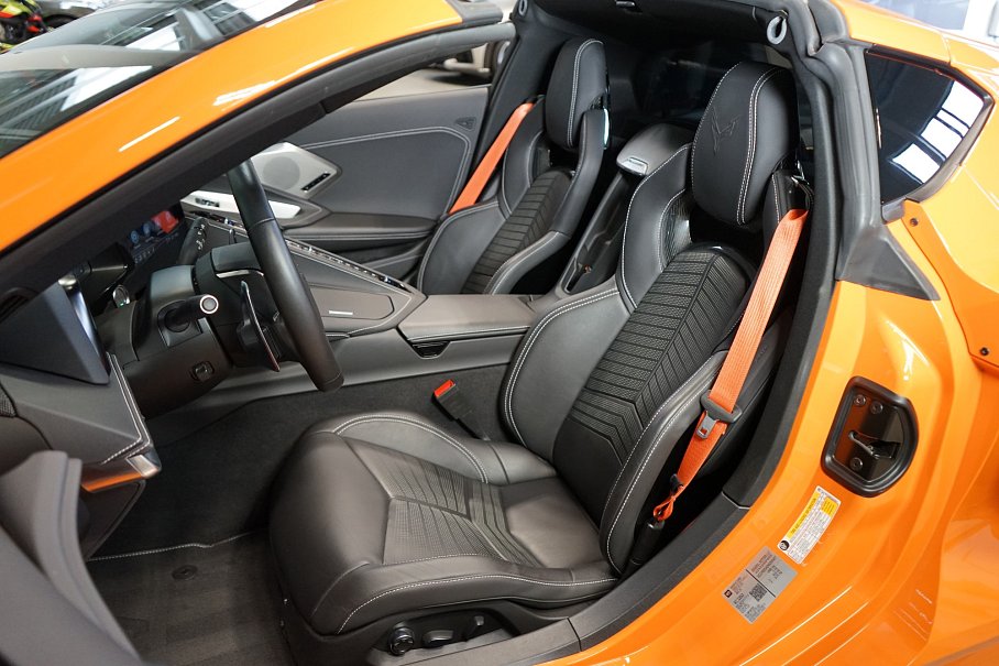 Chevrolet Corvette Stingray 2LT