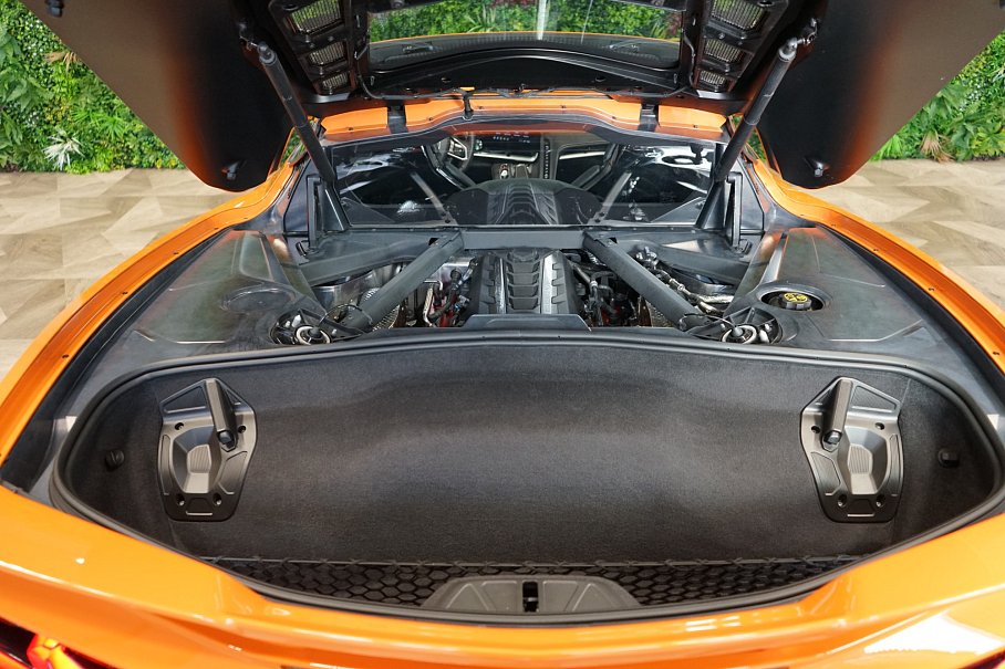 Chevrolet Corvette Stingray 2LT