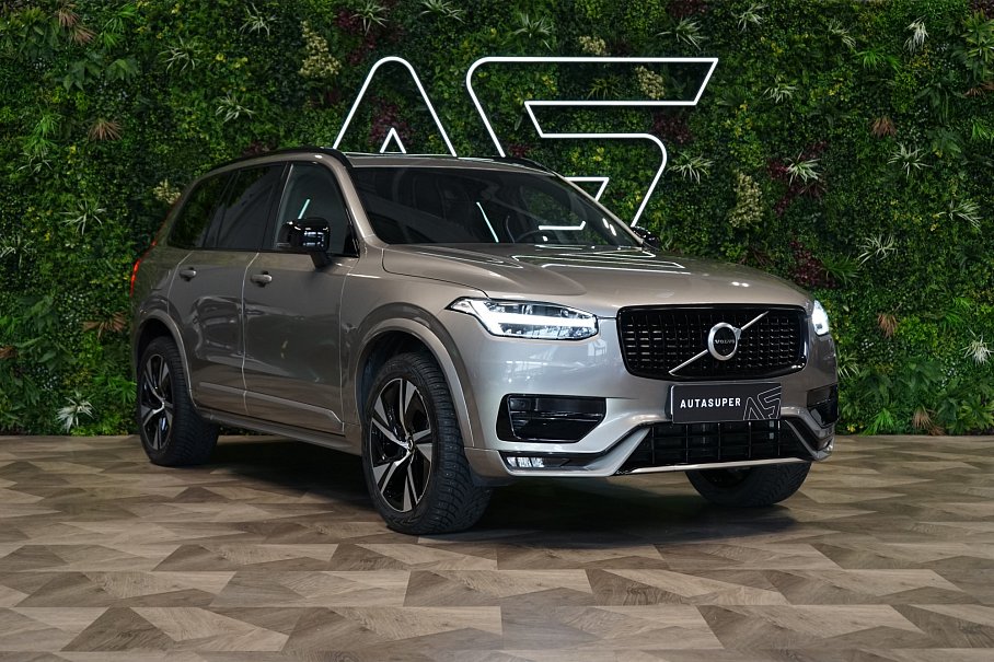 Volvo XC90 B5 AWD R-Design