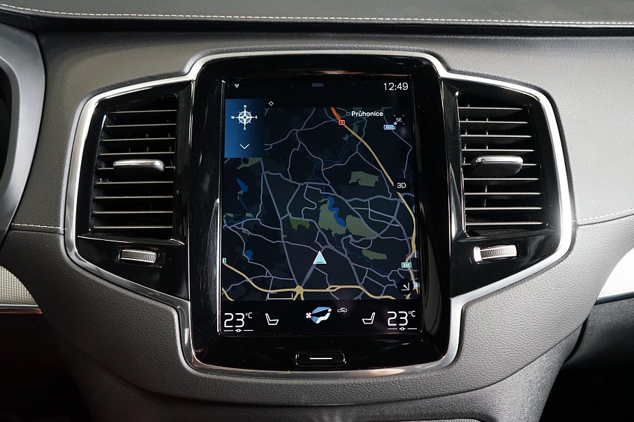 Volvo XC90 B5 AWD R-Design