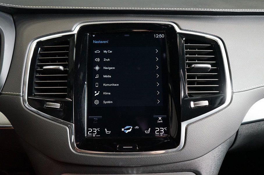Volvo XC90 B5 AWD R-Design