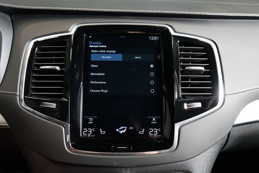 Volvo XC90 B5 AWD R-Design