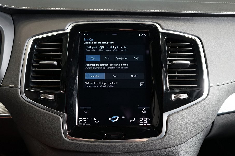Volvo XC90 B5 AWD R-Design
