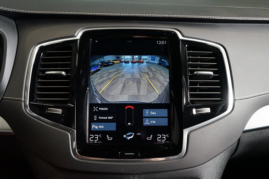 Volvo XC90 B5 AWD R-Design