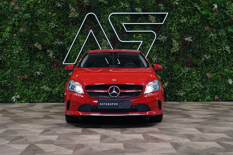 Mercedes-Benz Třída A 180d