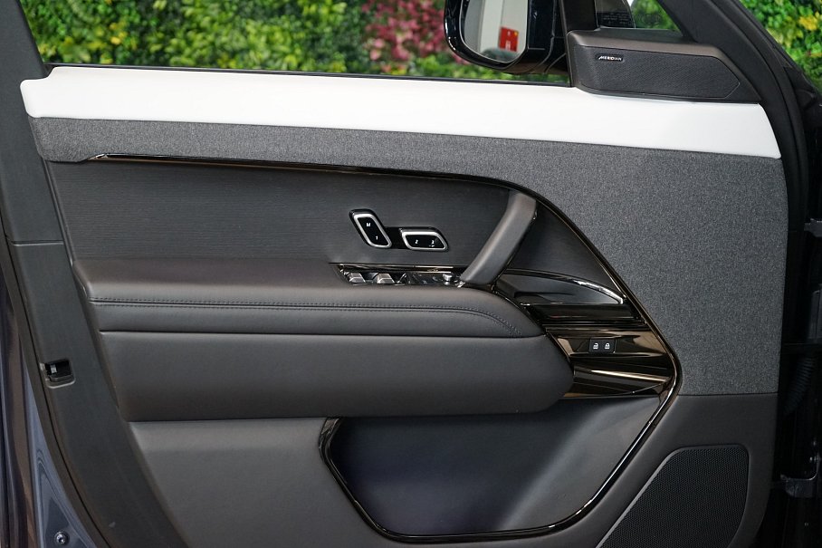Land Rover Range Rover Sport P530