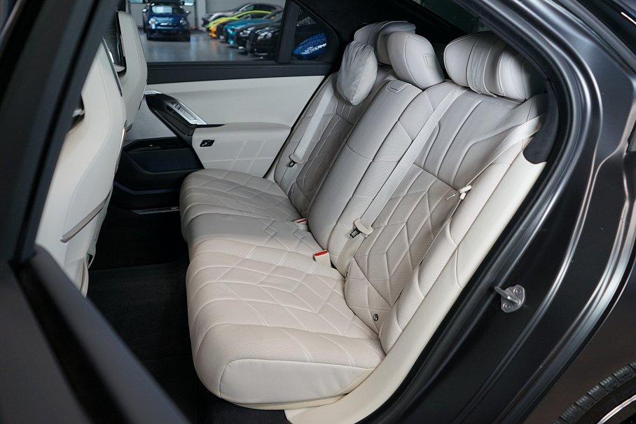 BMW Řada 7 740d xDrive