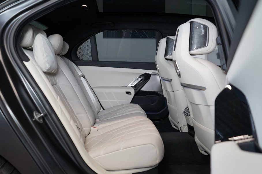 BMW Řada 7 740d xDrive