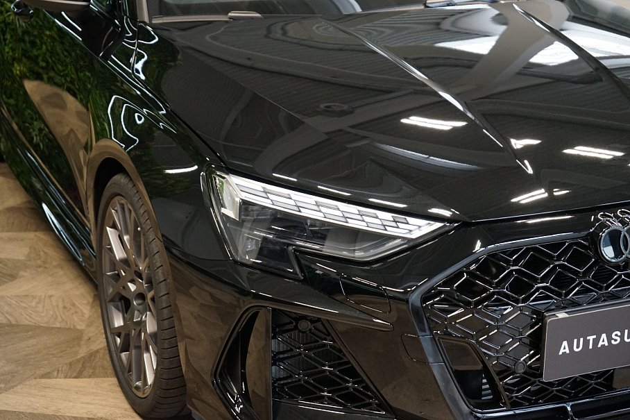 Audi RS 3 Sportback 2.5 TFSI quattro