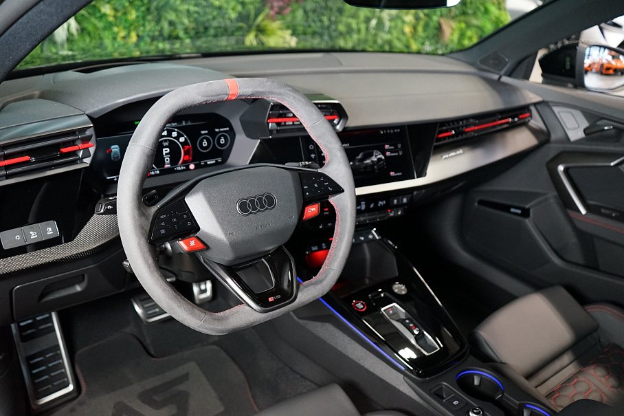 Audi RS 3 Sportback 2.5 TFSI quattro
