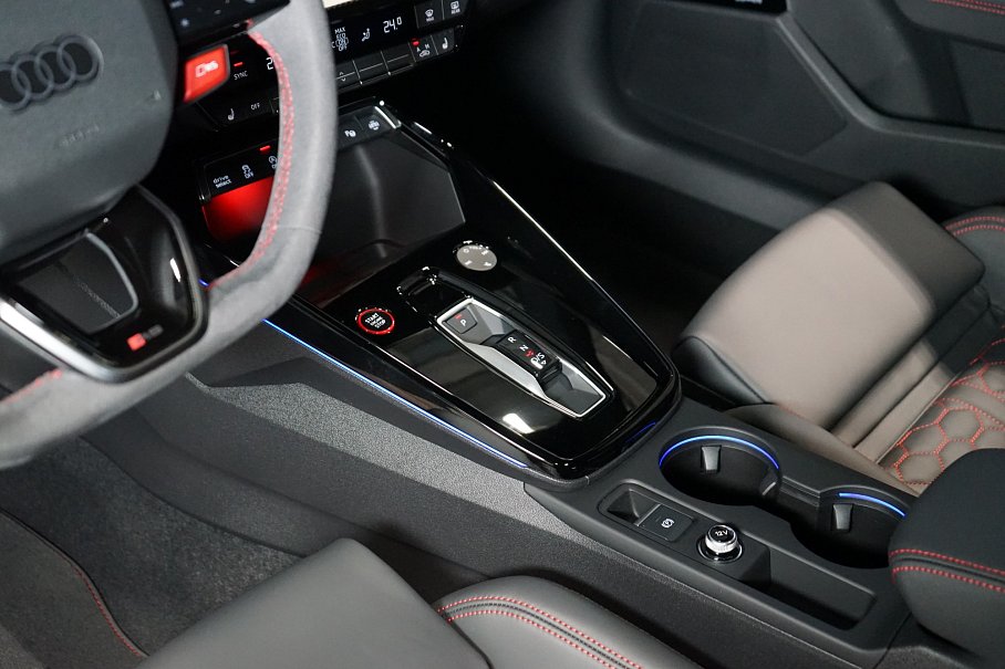 Audi RS 3 Sportback 2.5 TFSI quattro