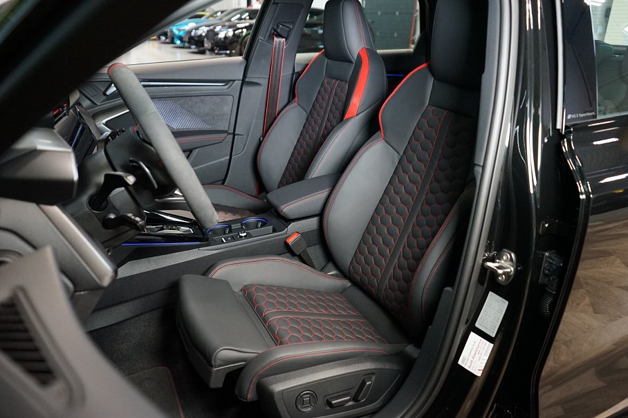 Audi RS 3 Sportback 2.5 TFSI quattro